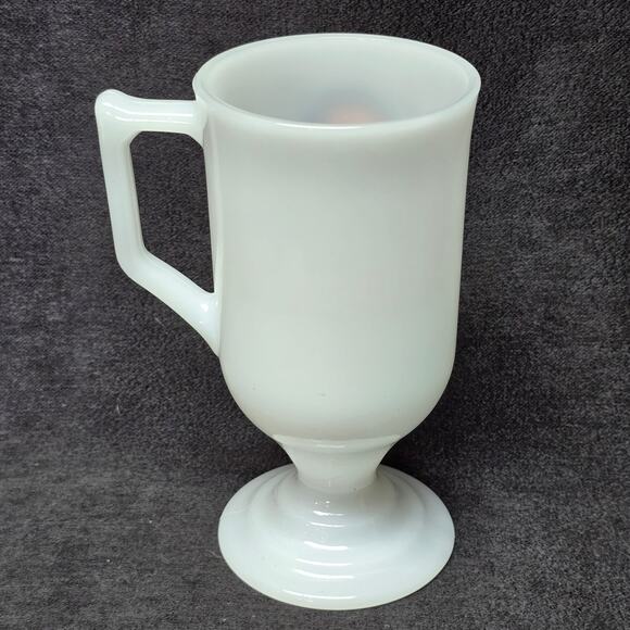 Vintage Kernan's on the River Riverview Princeton Iowa Footed Milk Glass Mug - Picture 4 of 11